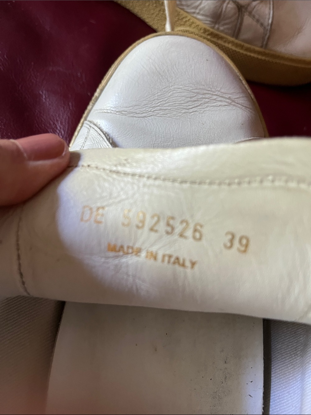 Saint Laurent White Leather Sneakers with Black Heel Tab and Tan Sole, size 9 - Picture 4 of 13